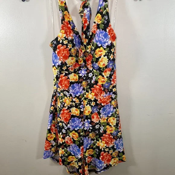 NWOT Derek Heart Floral Romper - Picture 2 of 6